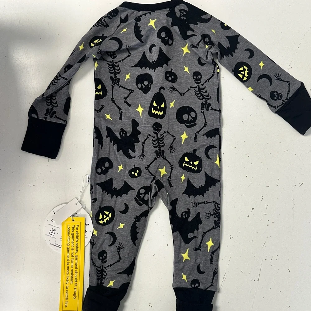 Little Sleepies Gray Glowing Ghouls Zippy 3-6m NEW Halloween - Picture 3 of 4